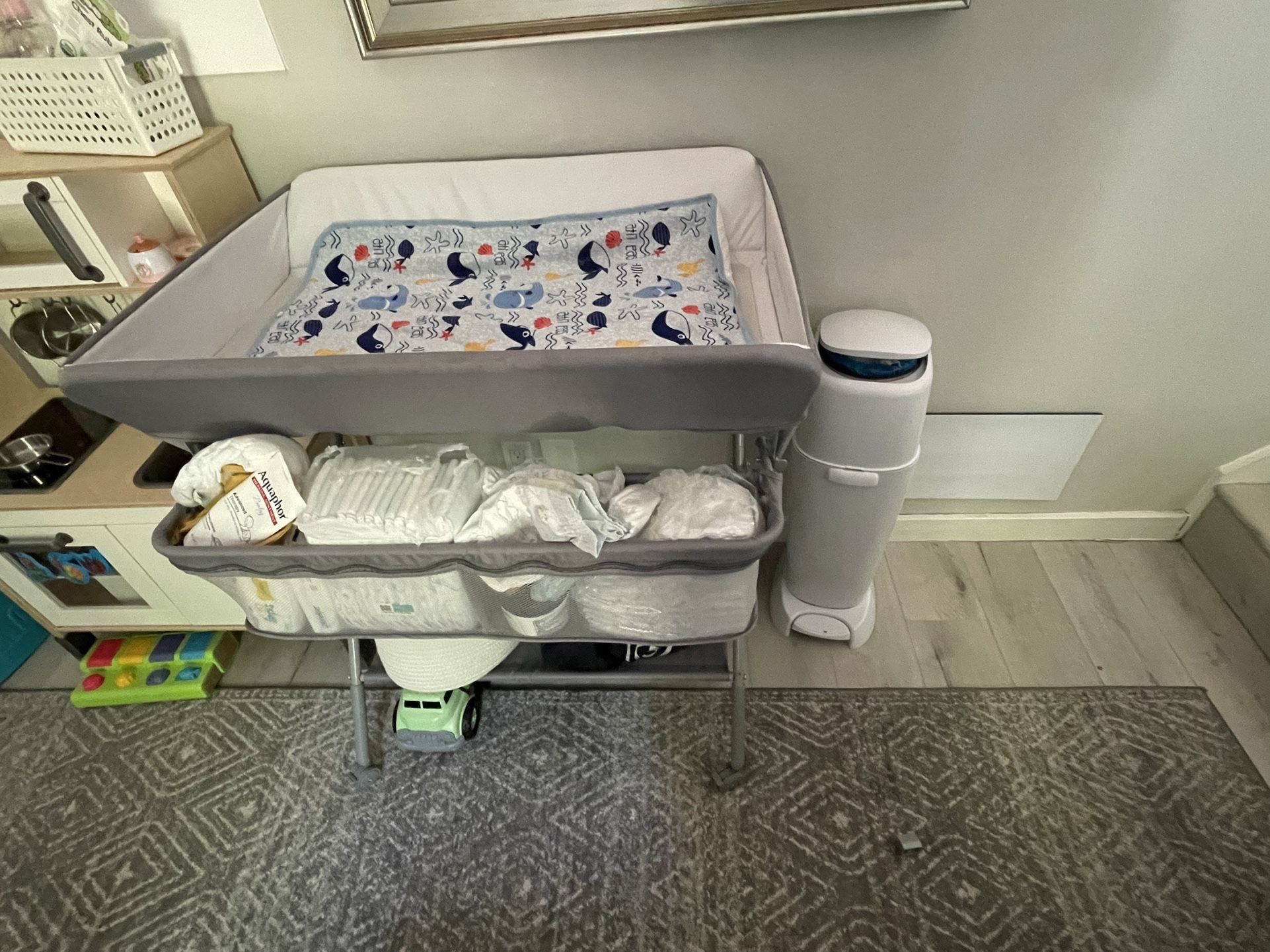 Baby/todder Changing Table
