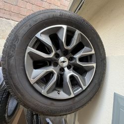 2021 Chevrolet Silverado RST Tires