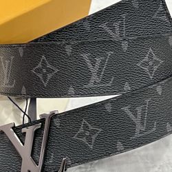 Black Louis Vuitton Reversible