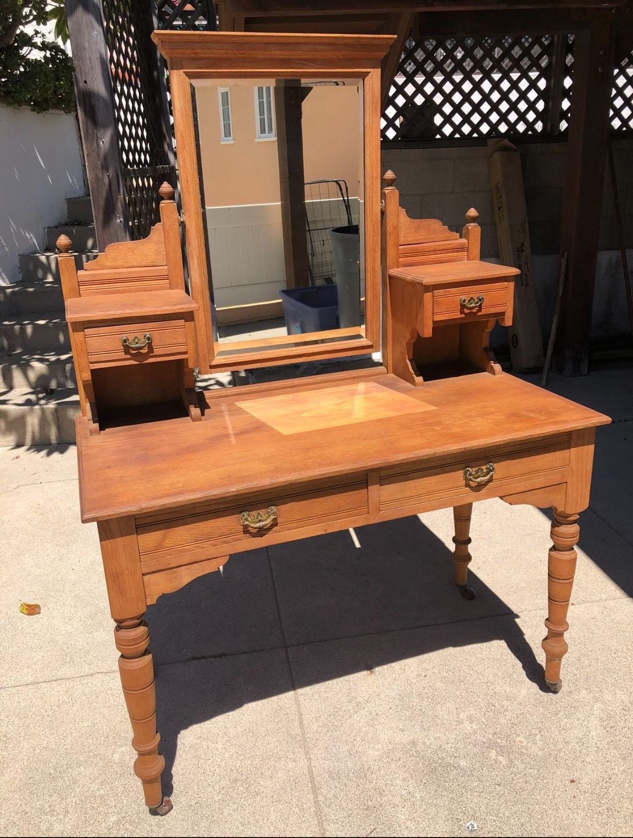 Antique Vanity Table with Mirror