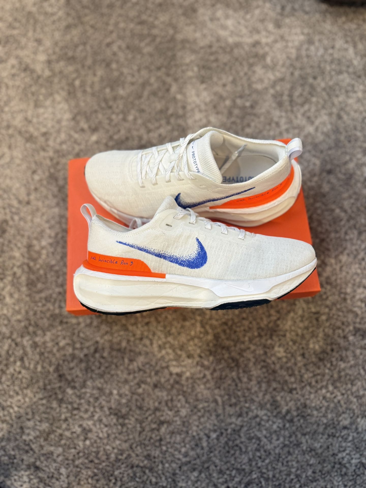 Nike Invincible Size 8