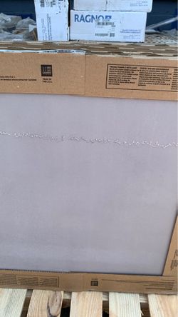 Porcelain tile