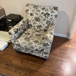  Accent Chair Selling With Two brown side tables.