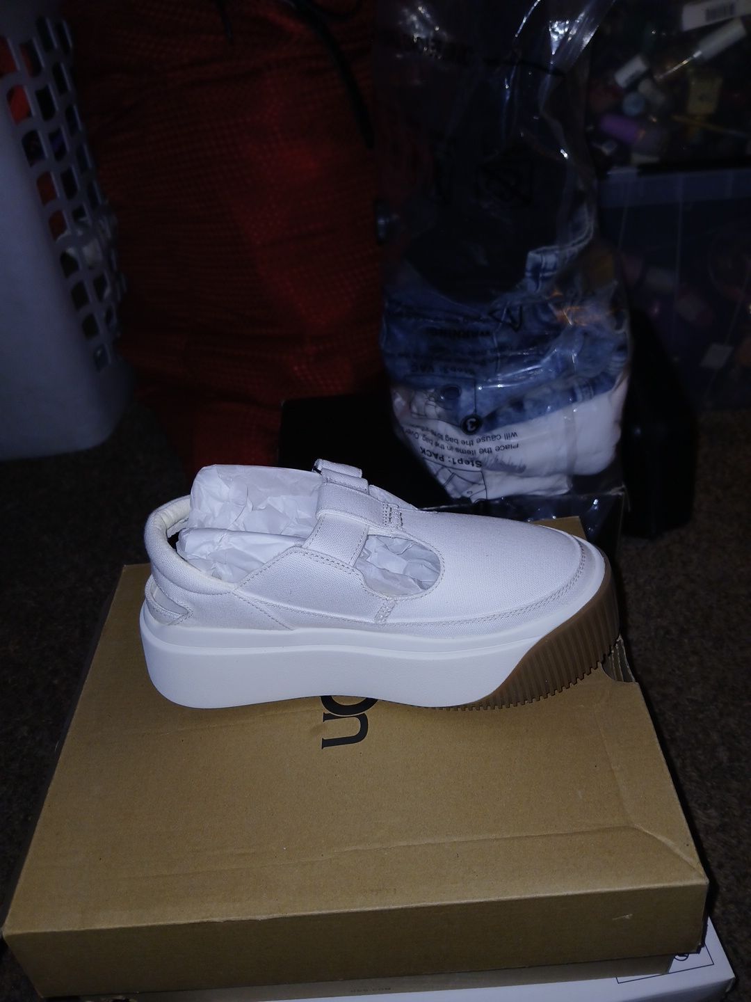 Ugg
