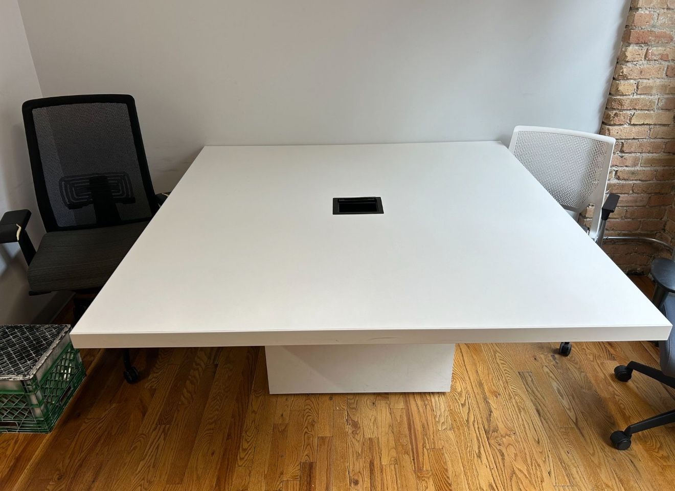 Conference Tables With Power