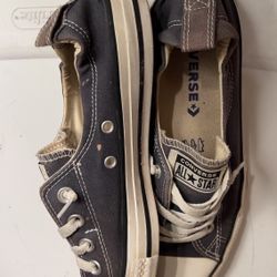 Women’s Converse shoreline