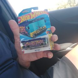 Assorted Matchbox Cars 