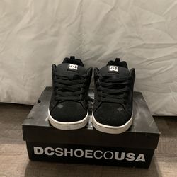DC shoes, Black/white, size 8 in womens