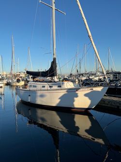 Sailboat - Classic 30’ Ericson Sloop “Waypoint” 1968 Vintage