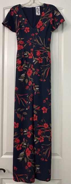 Sadie & Sage Floral Jumpsuit Medium