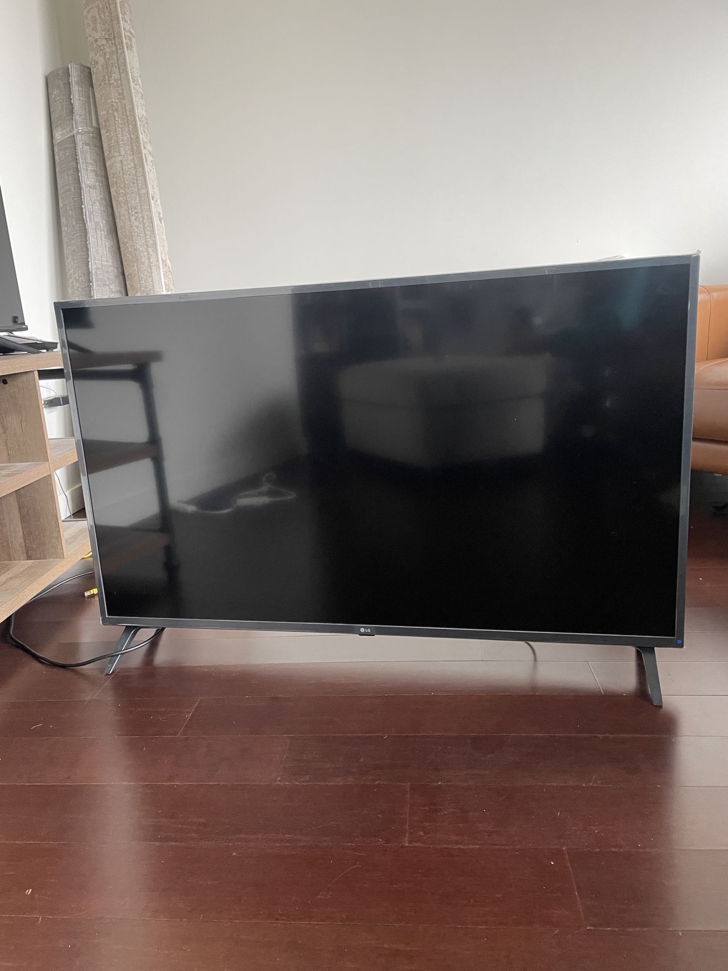 LG UHD Smart TV 50”