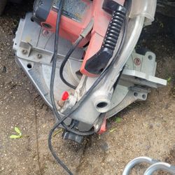 Skilsaw Miter Saw