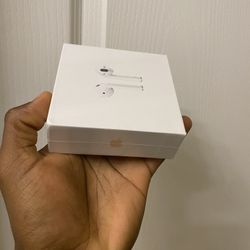 AirPod 2 & AirPod 2 Pro Generation Bluetooth Wireless Earbuds
