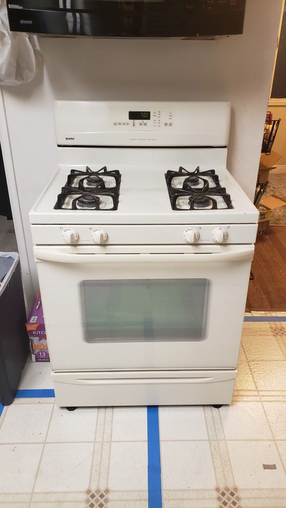 Kenmore Gas Stove/Oven