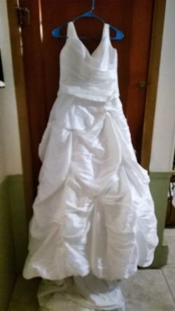 Wedding dress