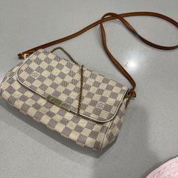 Louis Vuitton Bag