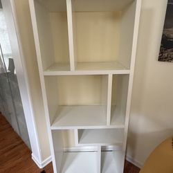 Dania Bookshelf 7 Spaces 