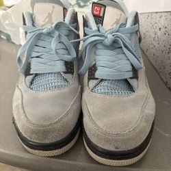 Air Jordan 4 Retro