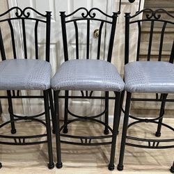 Set of 3 Black Iron Stools Bar Height Backed Stool Gray Leather Seat Cushion