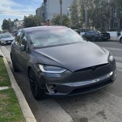 Tesla Model X 75D Free Supercharging SLVG 
