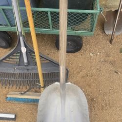 Tools MUST GO NEED CASH. OBO