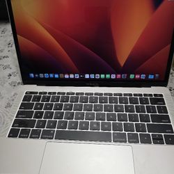 Macbook Pro 2017  MacOS  Ventura