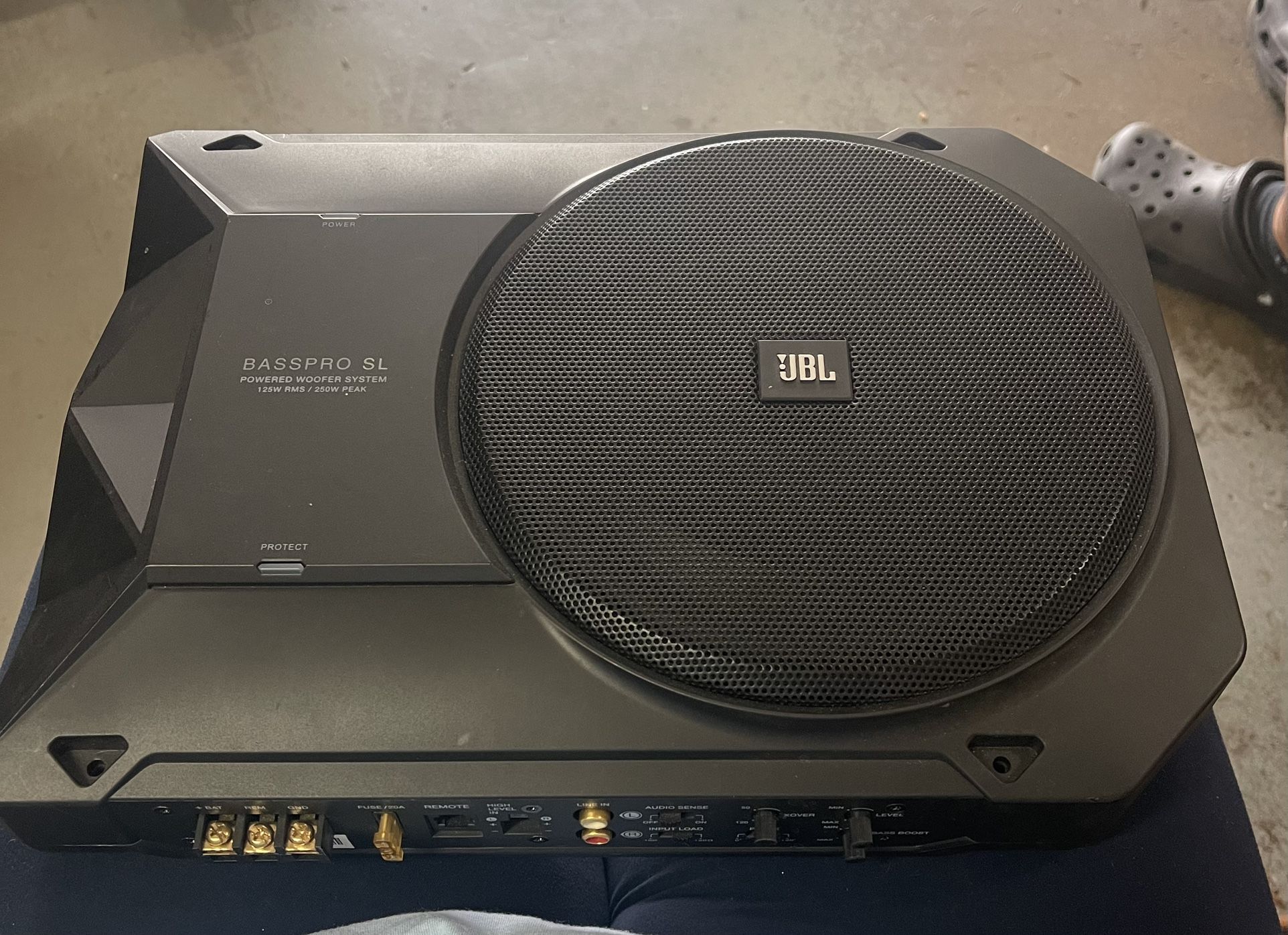 JBL Bass pro SL Powered Woofer System