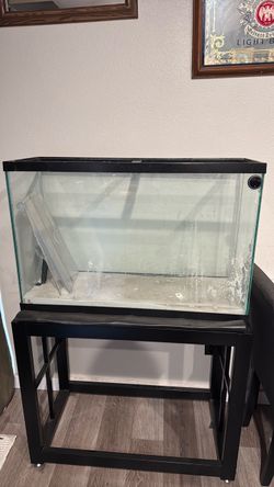 Fish tank 42gal