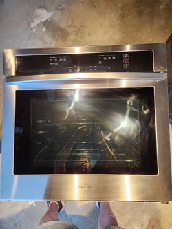 New Samsung cabinet mount oven
