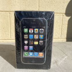 Collectable Original Vintage iPhone 3g Box Only …. Plus 5 Non Working iPhones 
