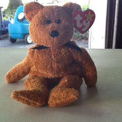 Ty Beanie Baby "FUZZ"