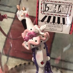 Wedding Bliss Bust Line Figure