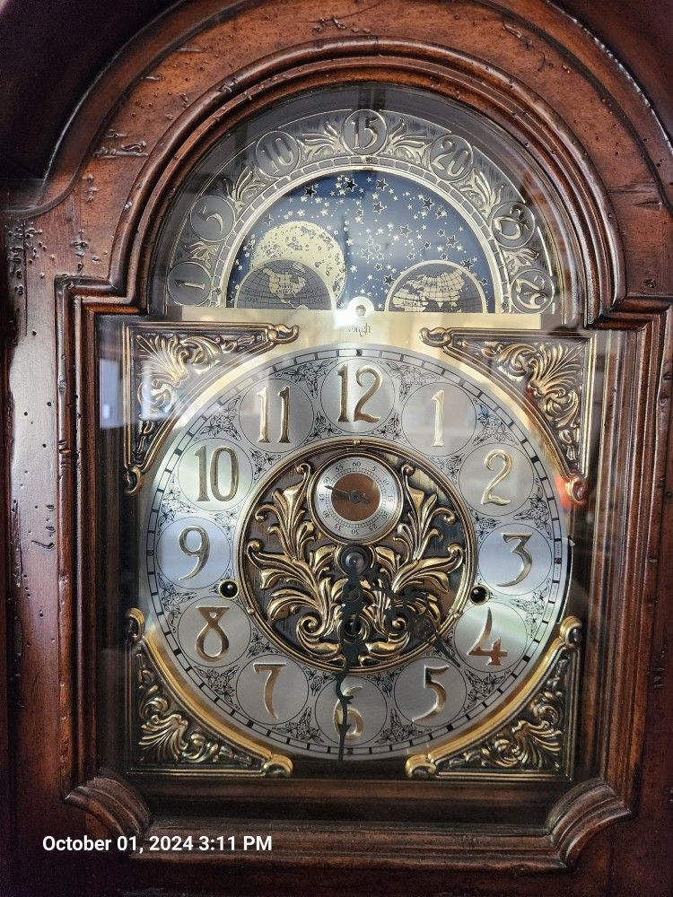 Grandfather Clock Howard Miller Sligh Movement