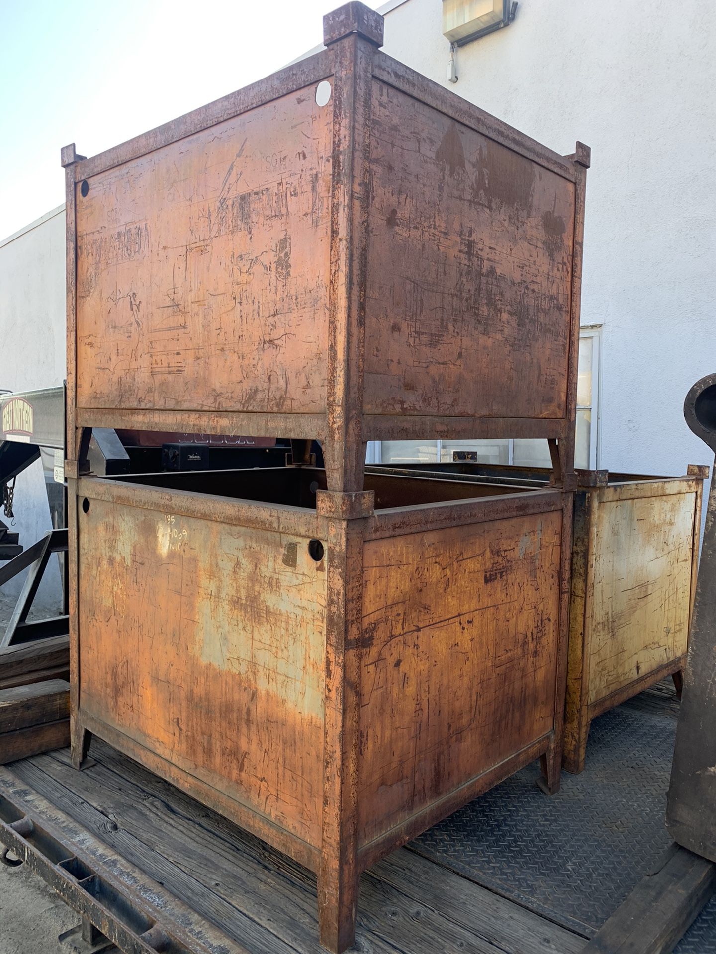 STEEL STACKABLE SCRAP METAL BINS