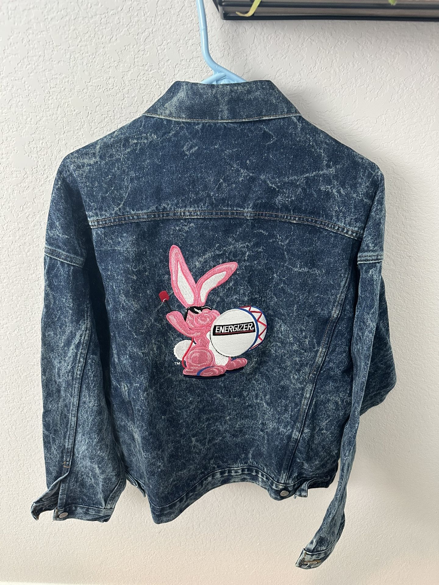 Vintage Energizer Bunny Drum Button Front Denim Jean Jacket 90s Size large Men’s