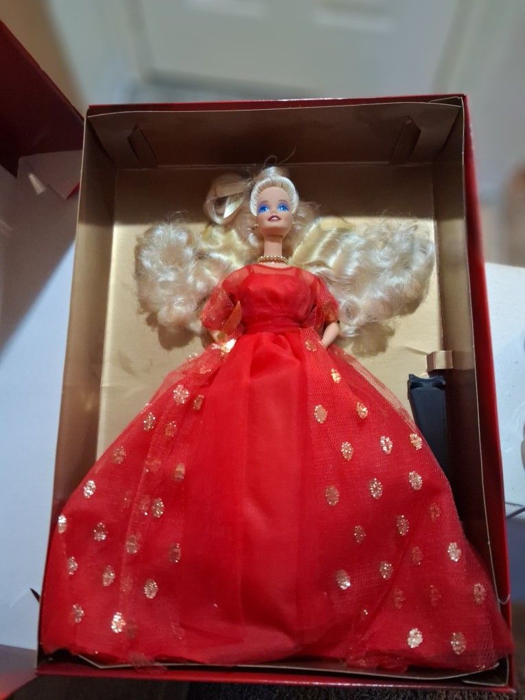 1991 Mattel Evening Flame Barbie Doll, a special limited edition