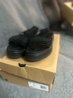 Black Platform Slide Sandals