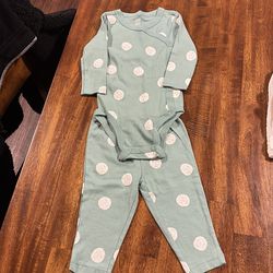 2 piece set 6 months
