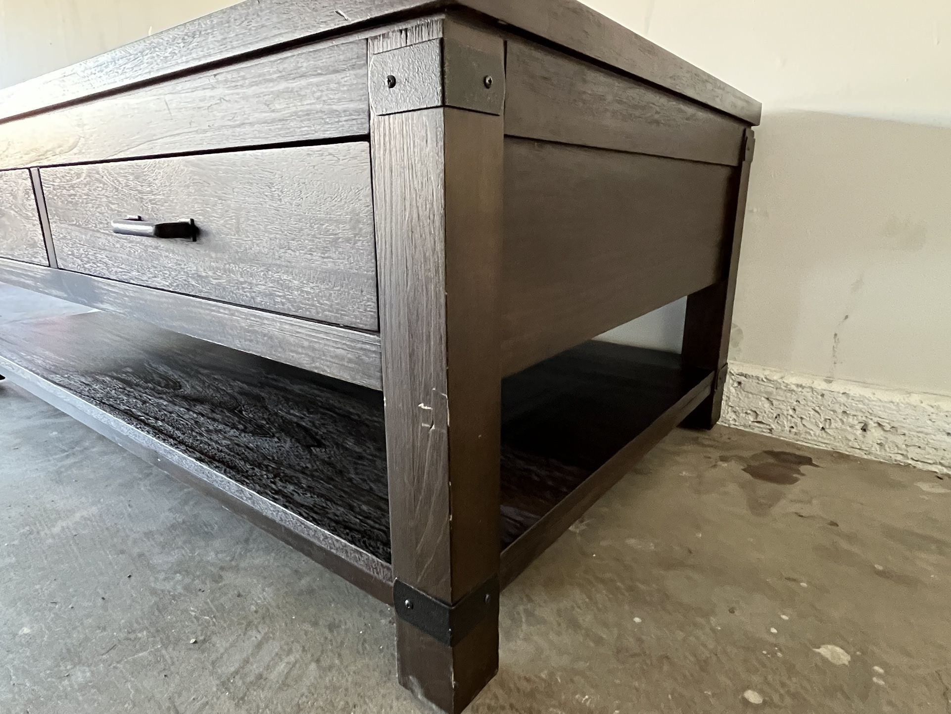 TV Console -Heavy (delivery Avail)