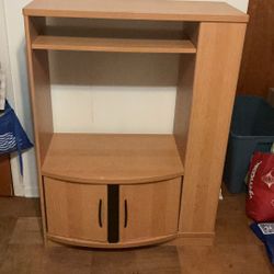 ENTERTAINMENT CENTER