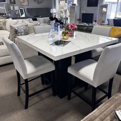 Perfect Dining Set! $999 🤍🚨✨ Easy Financing, No Credit Needed!