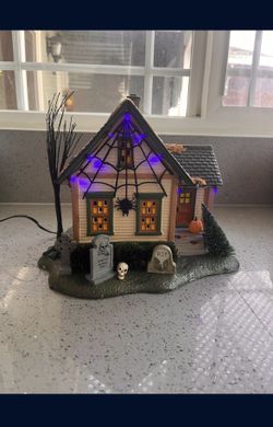 Department 56 Spider House