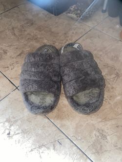 Ugg fluff gray 7