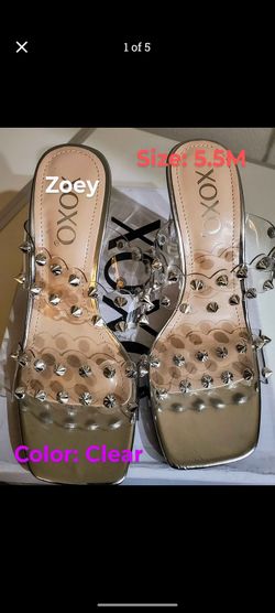 XOXO Casey Pumps