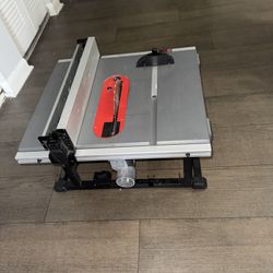 Sierra De Mesa Milwaukee M18 Casi Nueva