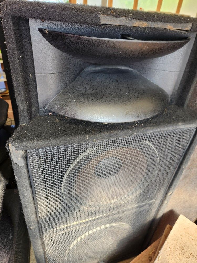 Peavey SP4 PA Speakers