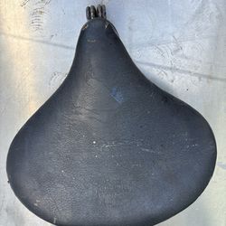 1940s beach cruiser seat