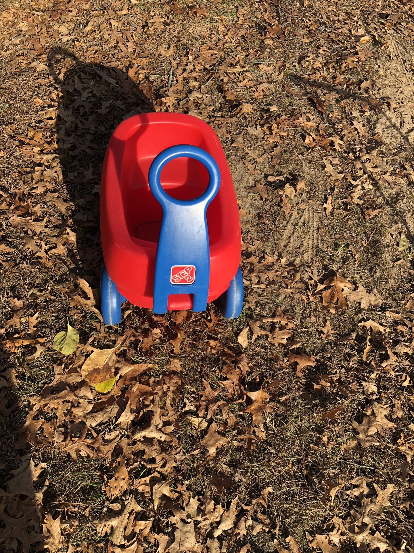Step 2 Little Red Plastic Wagon