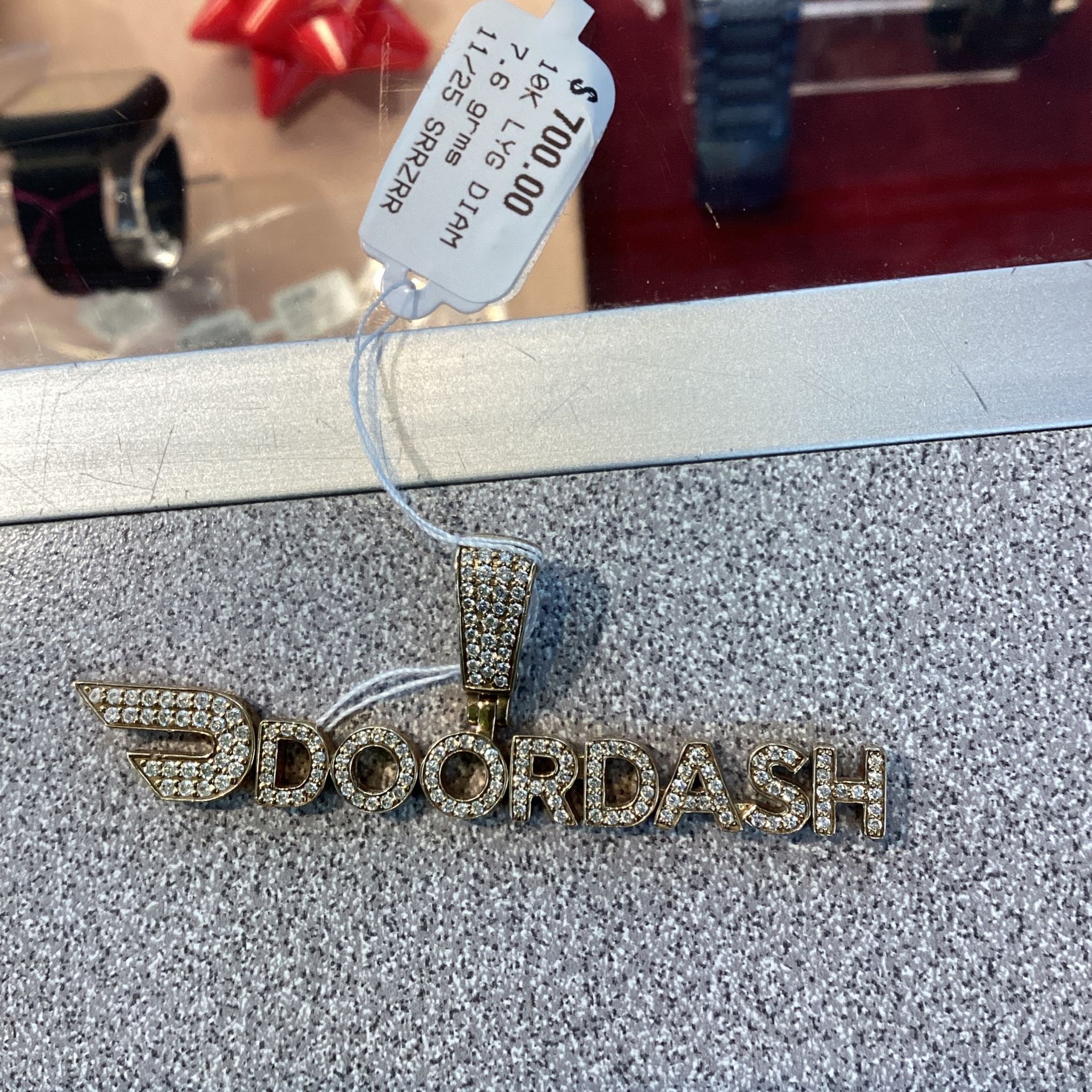 Door dash Pendant