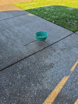 Christmas Tree Stand With Plastic Water Holder